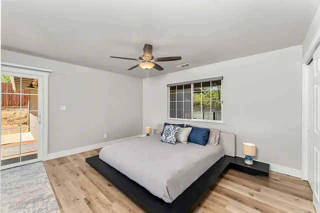 1471 Casper Ln, Bedrooms & Flex Space