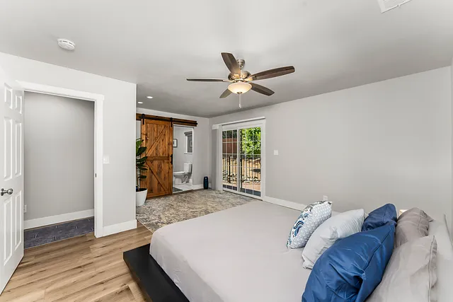 1471 Casper Ln, Bedrooms & Flex Space