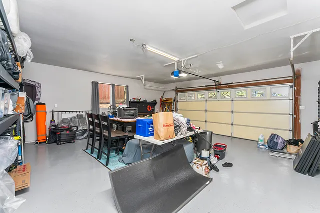 1471 Casper Ln, Garage & Utility