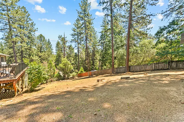 1471 Casper Ln, The One-Acre Grounds