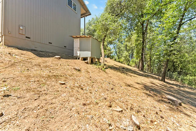 1471 Casper Ln, The One-Acre Grounds